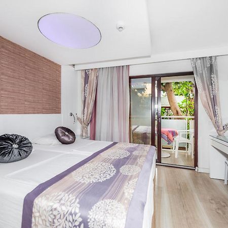 Tropic Beach Club Side Hotel Extérieur photo