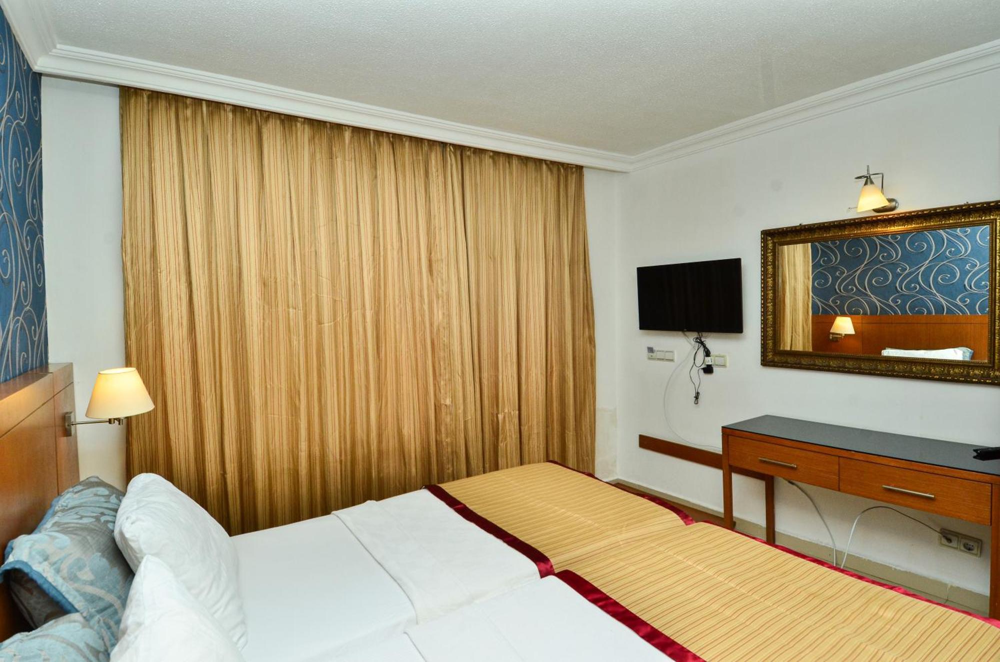 Tropic Beach Club Side Hotel Extérieur photo