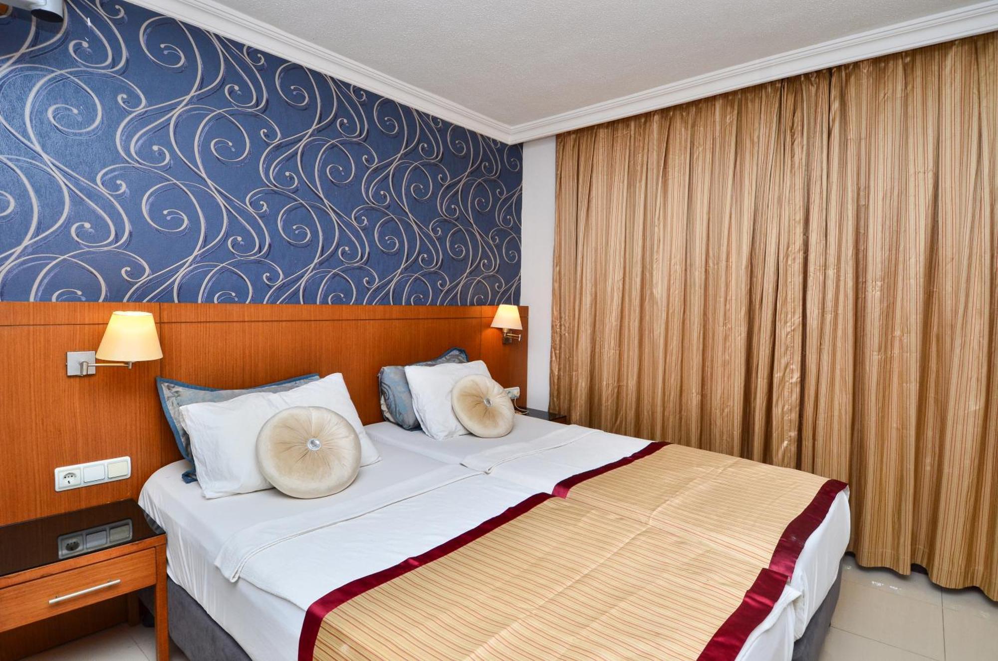 Tropic Beach Club Side Hotel Extérieur photo