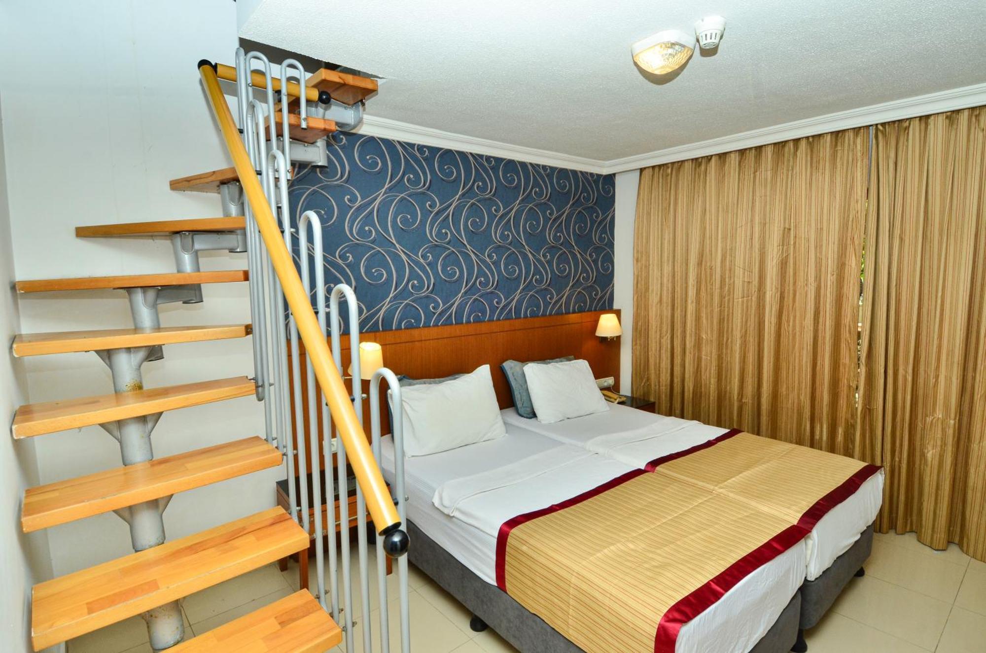 Tropic Beach Club Side Hotel Extérieur photo