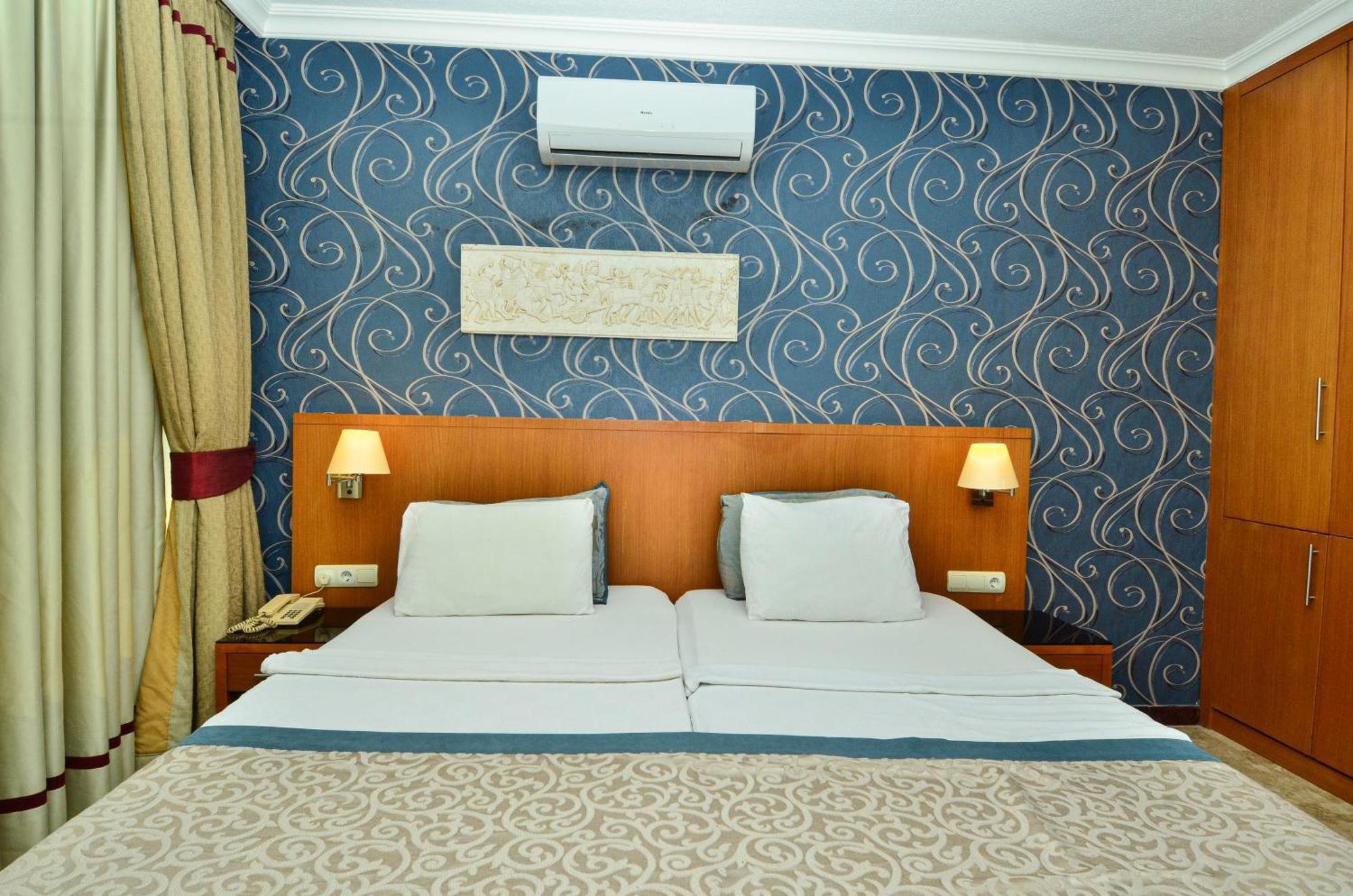 Tropic Beach Club Side Hotel Extérieur photo