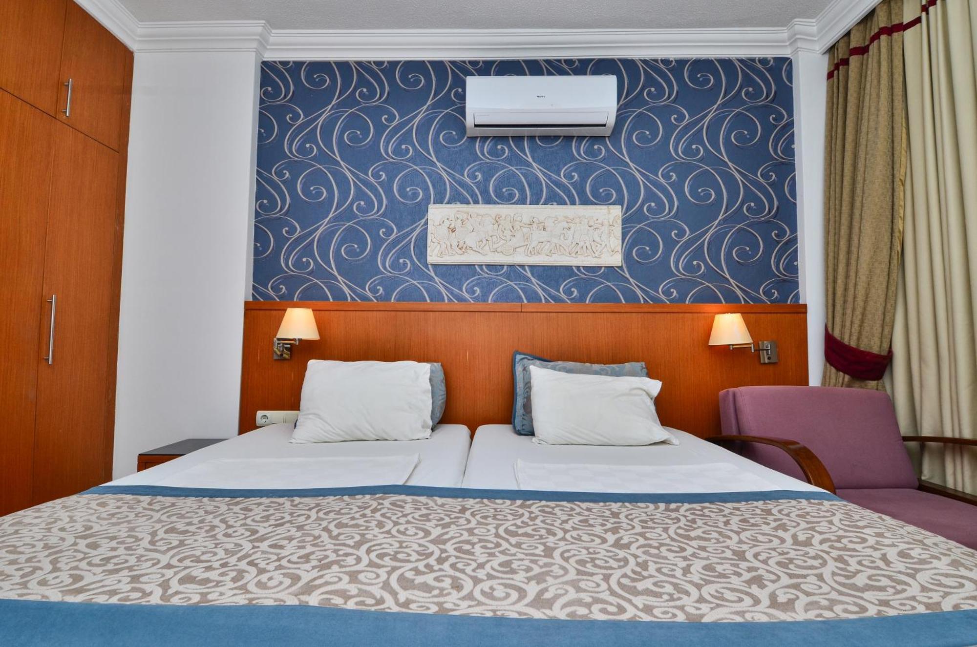 Tropic Beach Club Side Hotel Extérieur photo