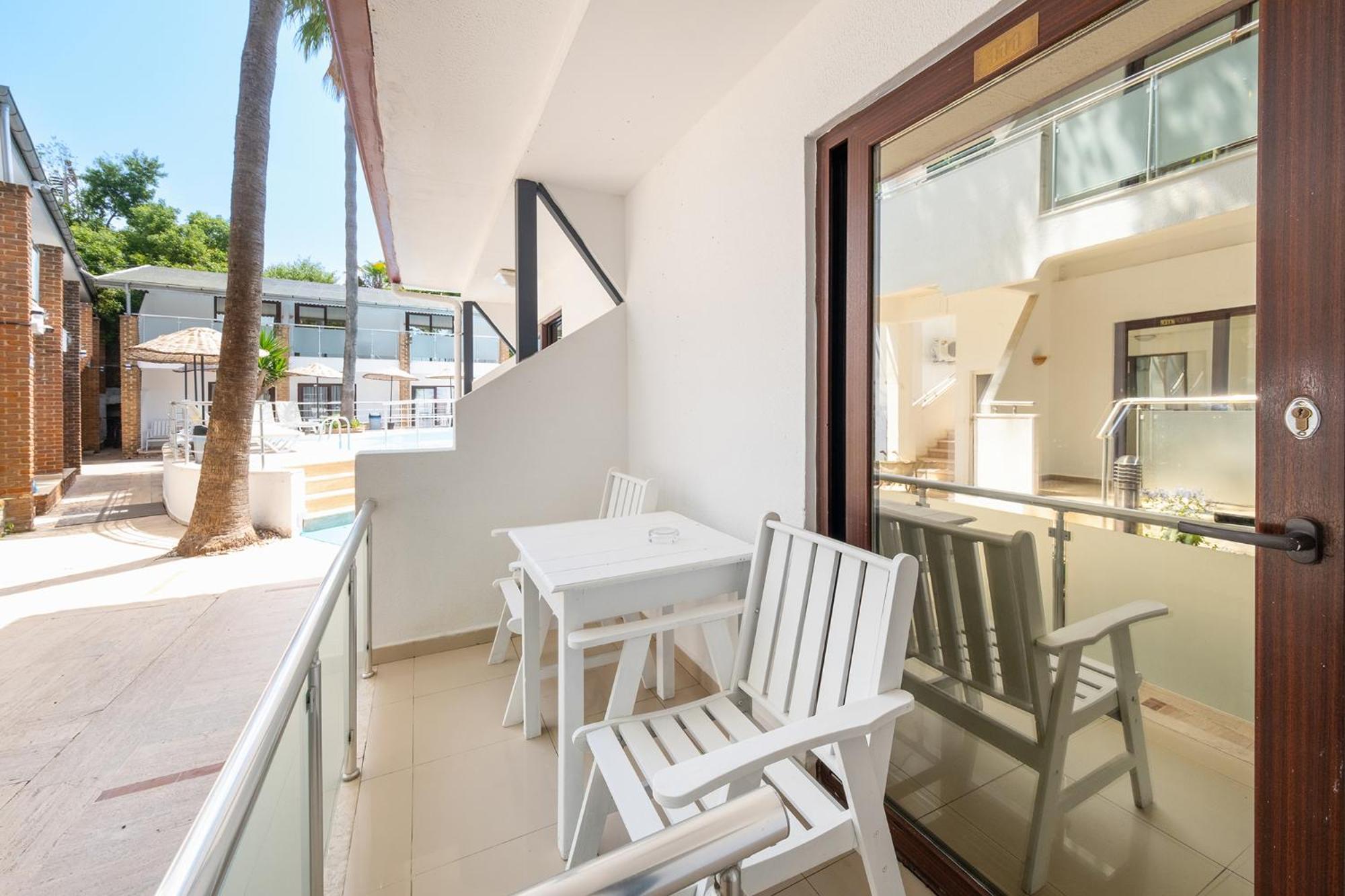 Tropic Beach Club Side Hotel Extérieur photo